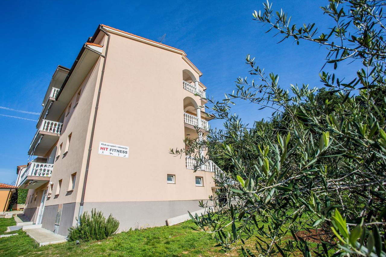 Villa Veli Vrh Pula Exteriör bild